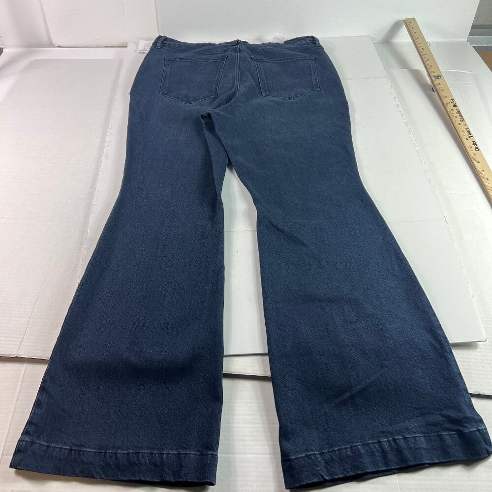 Good American Jean Women 38x33* Good Legs Flare High Rise Dark Blue Denim Tag 18 - Picture 10 of 16